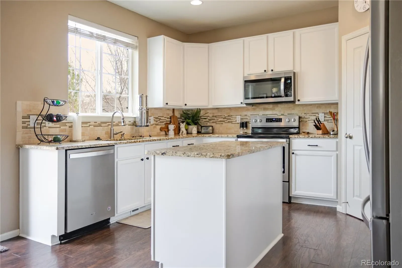 23429 E Briarwood Place Aurora CO 80016 MLS #REC6638200 03162026212739 1600 8