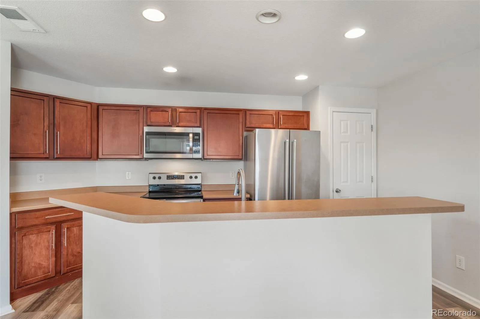 8991 Apache Plume Drive #F Parker CO 80134 MLS #REC6638571 06112026214216 1600 14
