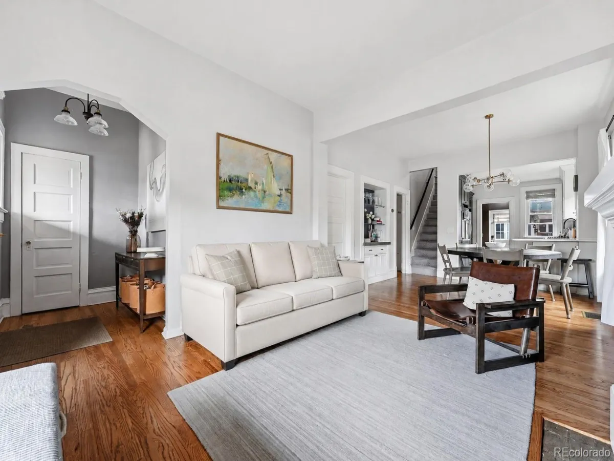 456 S Sherman Street Denver CO 80209 MLS #REC6639014 05232026095252 1200 4