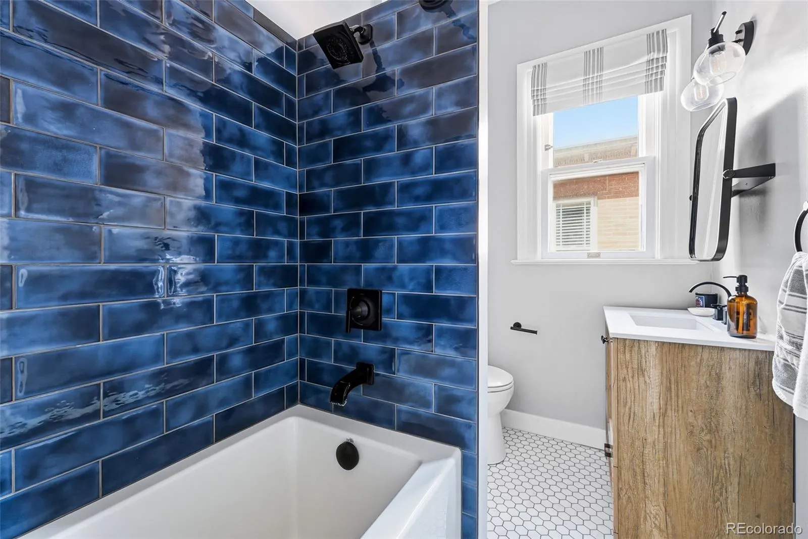 456 S Sherman Street Denver CO 80209 MLS #REC6639014 05232026095252 1600 24