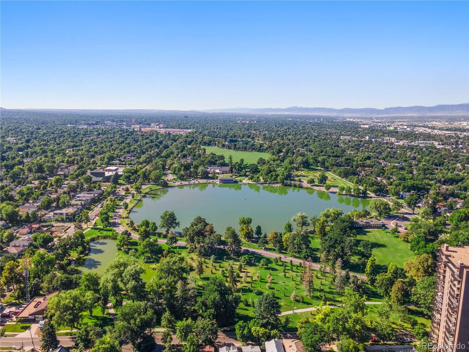 456 S Sherman Street Denver CO 80209 MLS #REC6639014 05282026022214 1600 37
