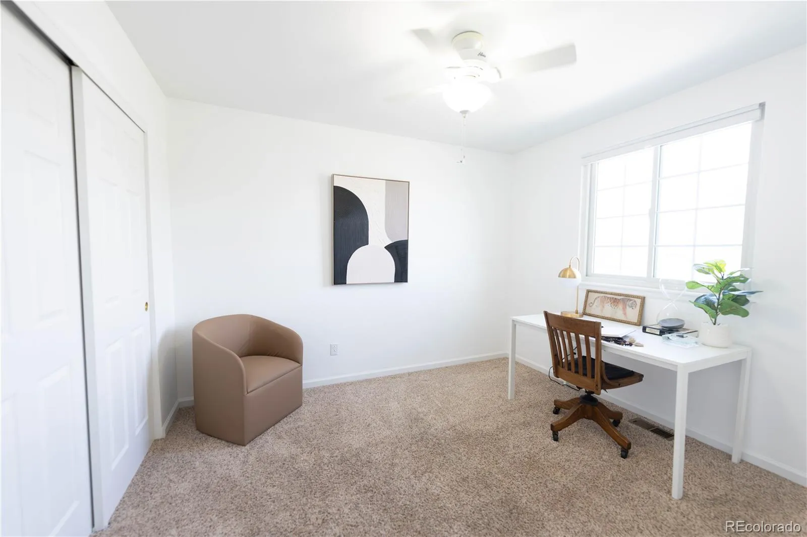 18912 E Belleview Place Centennial CO 80015 MLS #REC6639720 04232026020342 1600 22