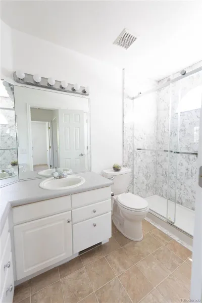 18912 E Belleview Place Centennial CO 80015 MLS #REC6639720 04232026020342 800 26
