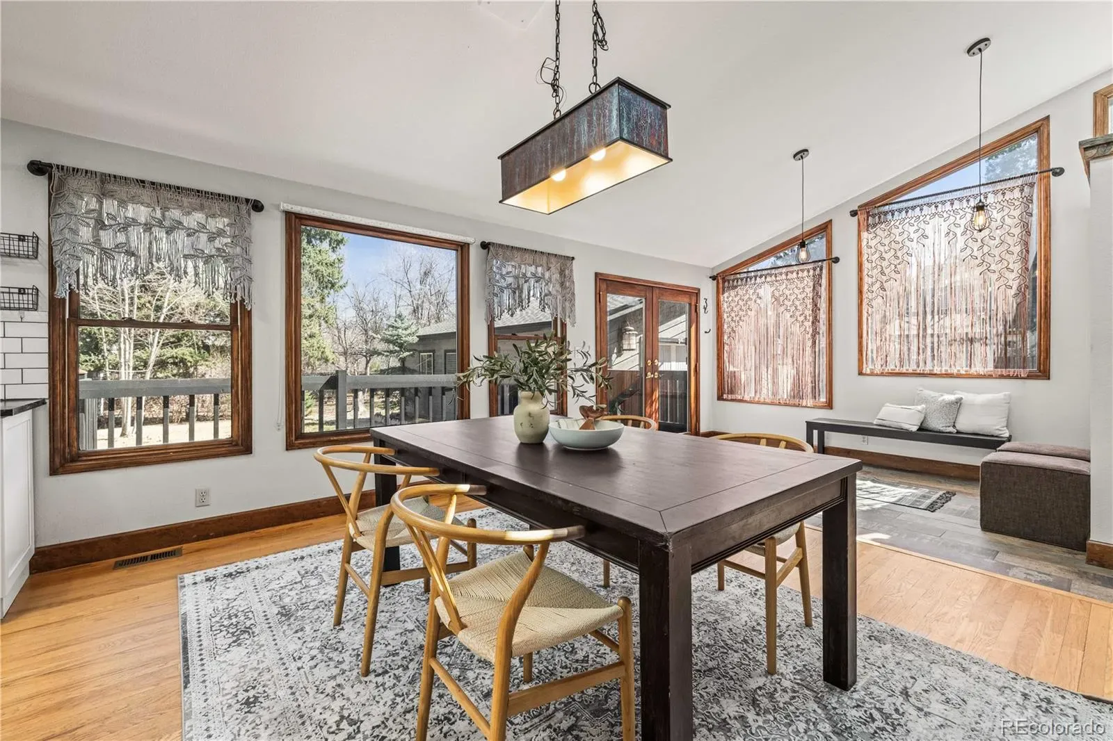 03282026001002 1600 11