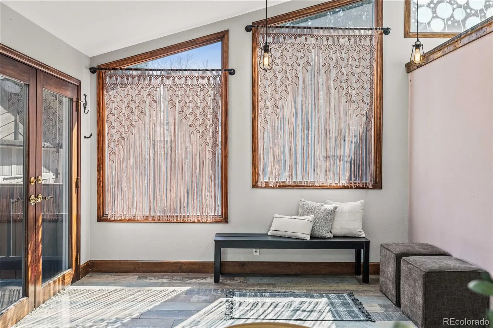 03282026001002 1600 12