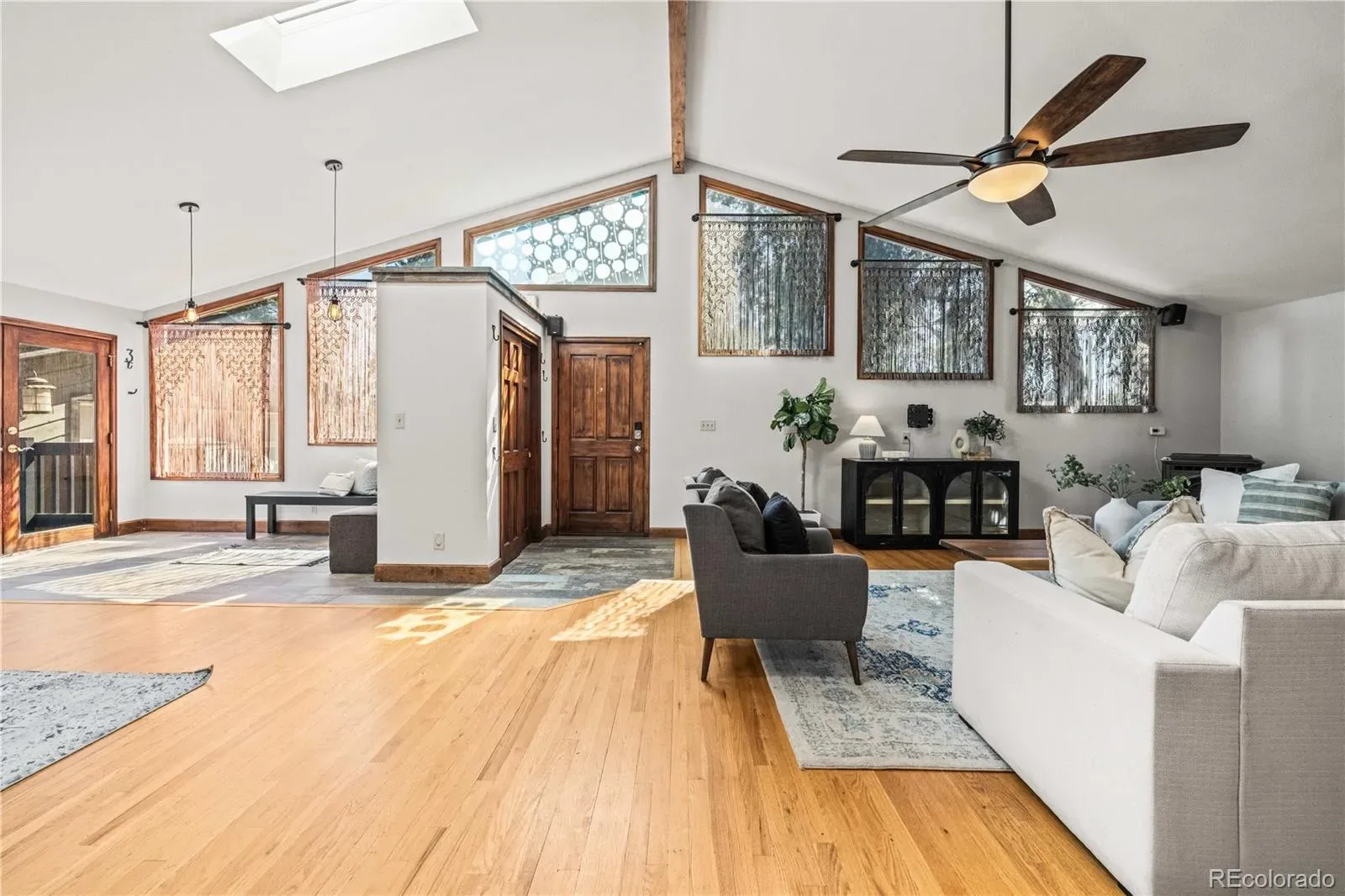 03282026001002 1600 3