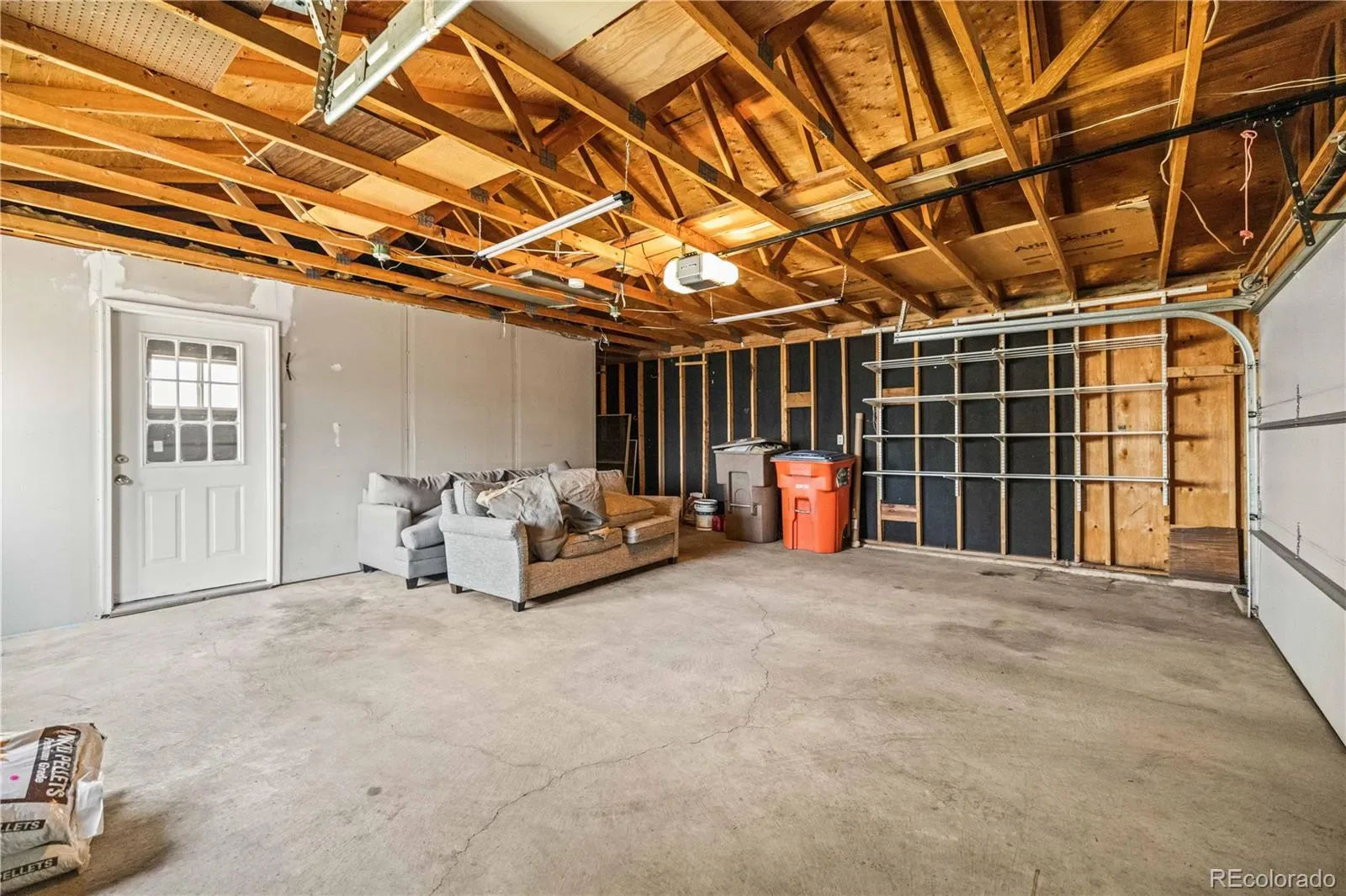 03282026001002 1600 34