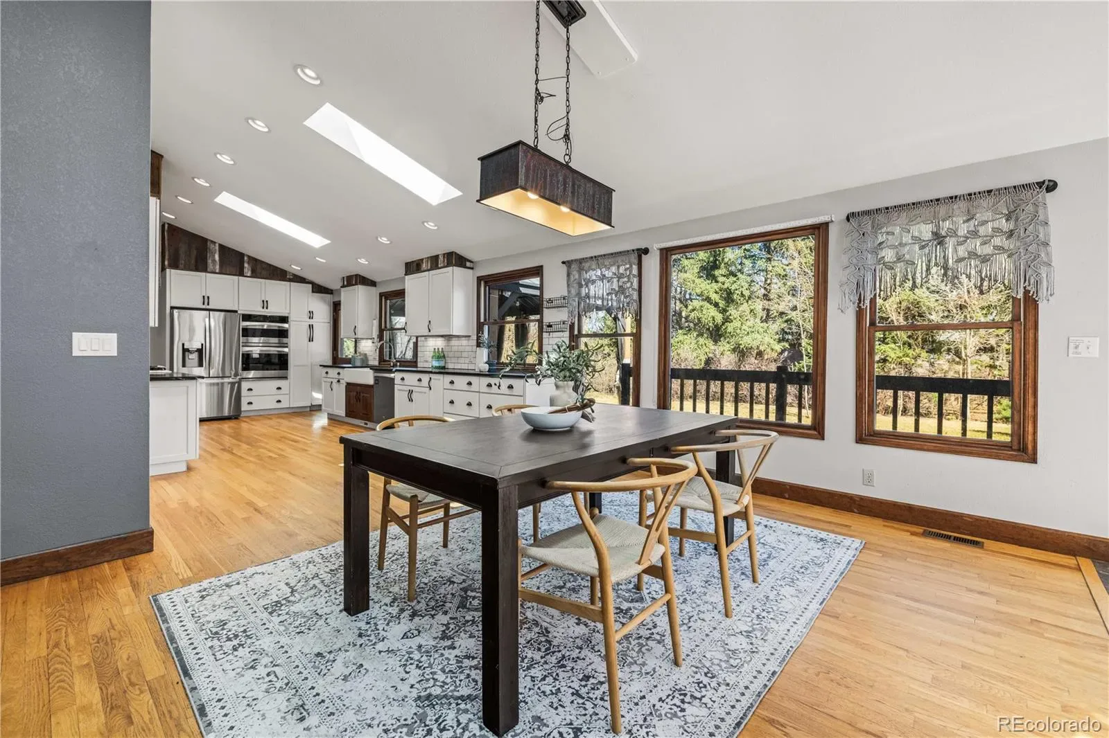 03282026001002 1600 7