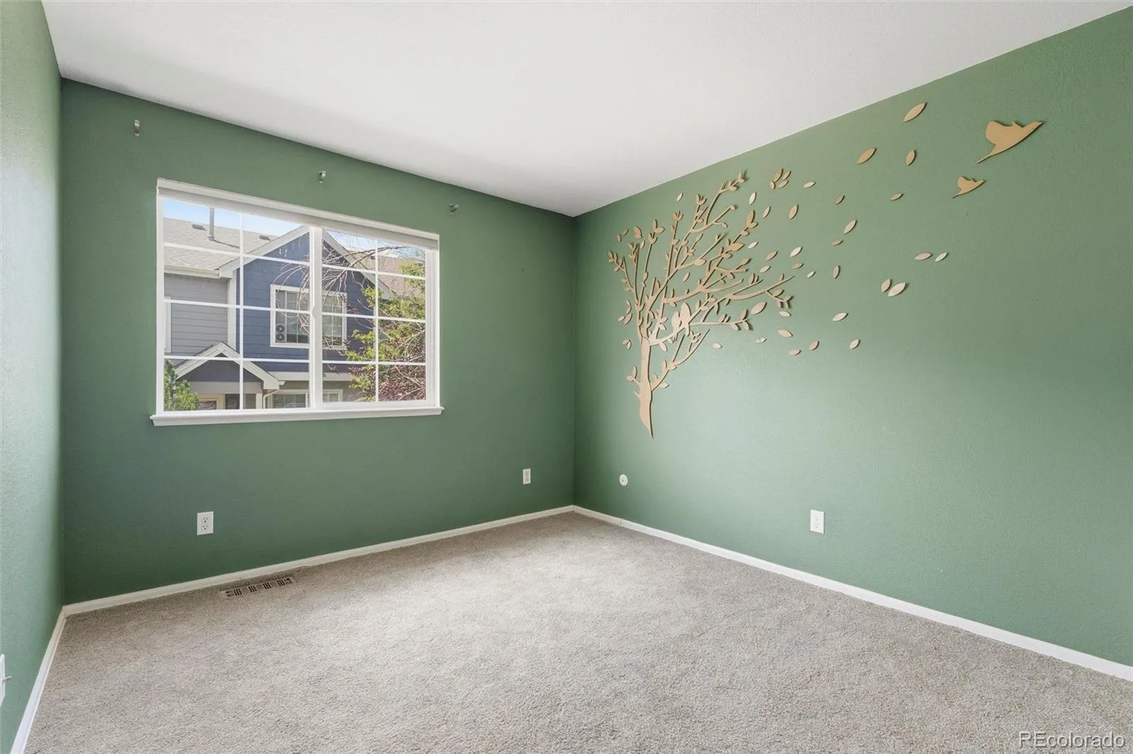 19174 E Wyoming Drive #103 Aurora CO 80017 | MLS #REC6645012 08122026042517 1600 18