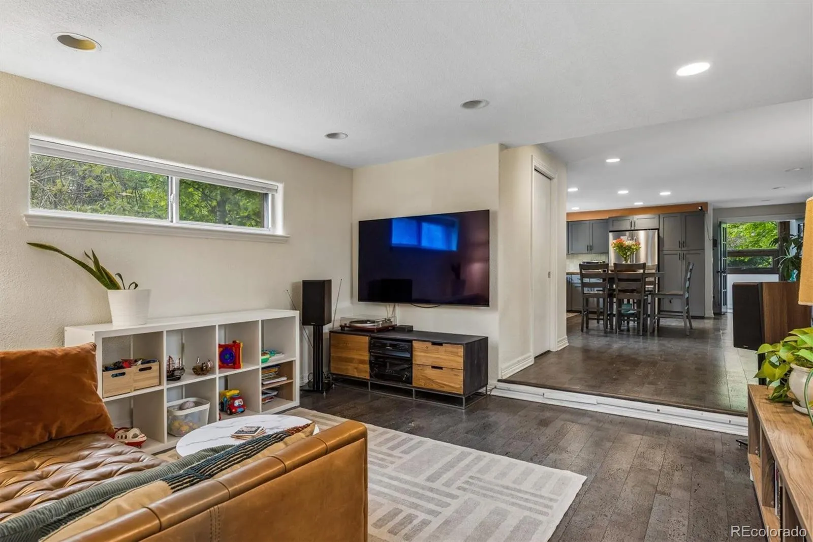 2001 S Marion Street Denver CO 80210 MLS #REC6645113 05232026185032 1600 14