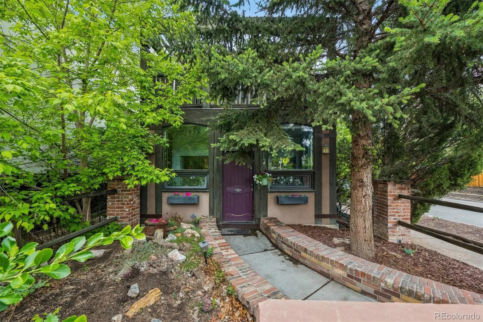 2001 S Marion Street Denver CO 80210 MLS #REC6645113 05232026185032 1600 2