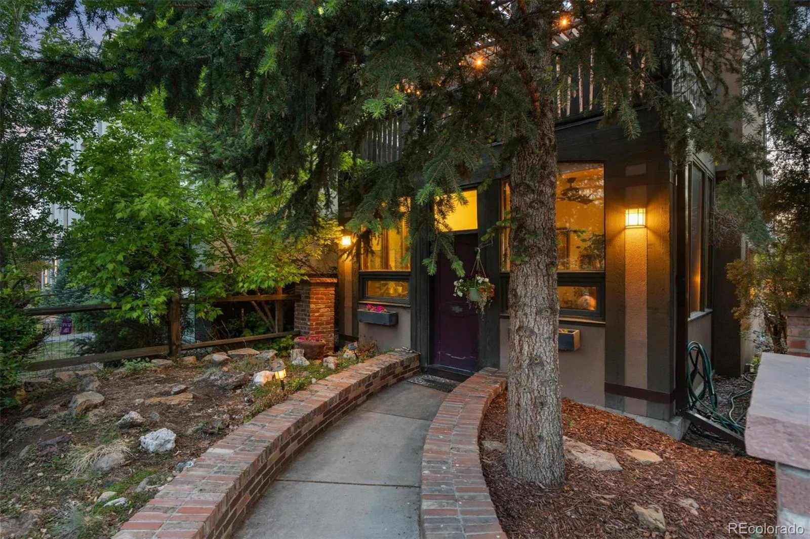 2001 S Marion Street Denver CO 80210 MLS #REC6645113 05232026185032 1600 40