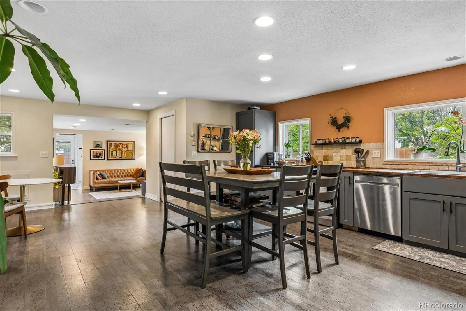 2001 S Marion Street Denver CO 80210 MLS #REC6645113 05232026185032 1600 7