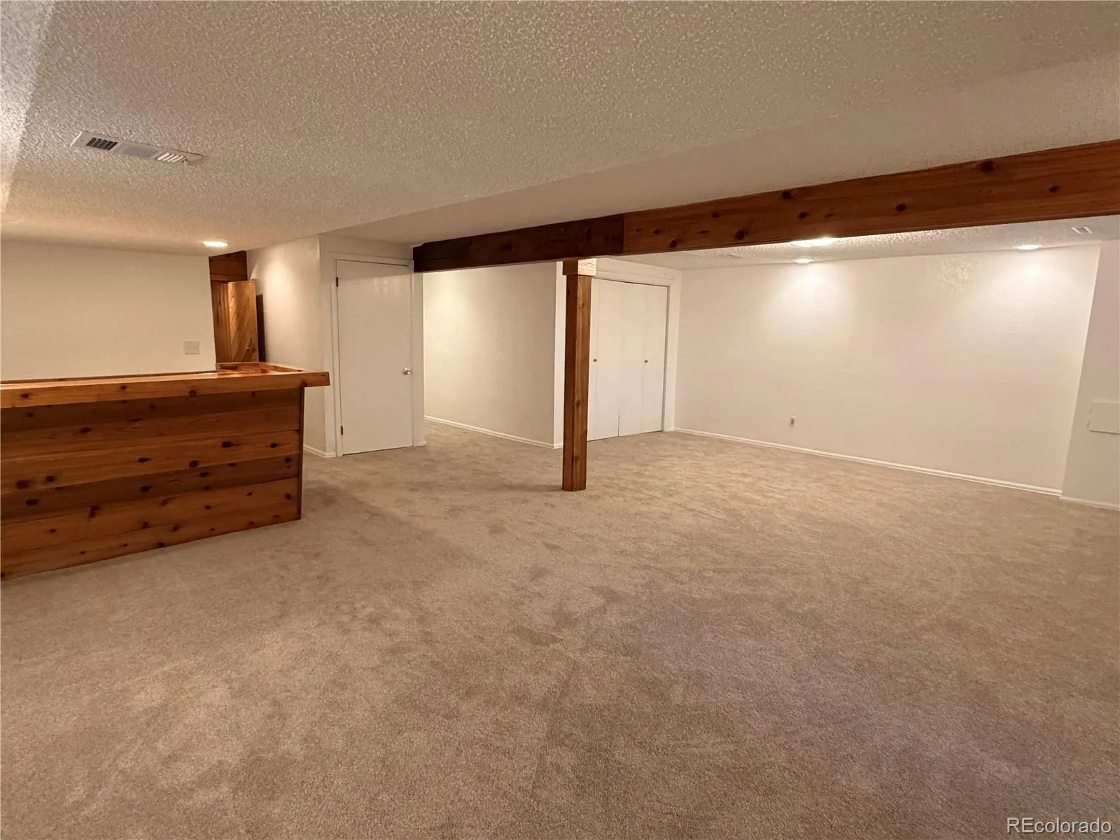 8654 E Eastman Avenue Denver CO 80231 MLS #REC6647301 05212026042129 1600 28