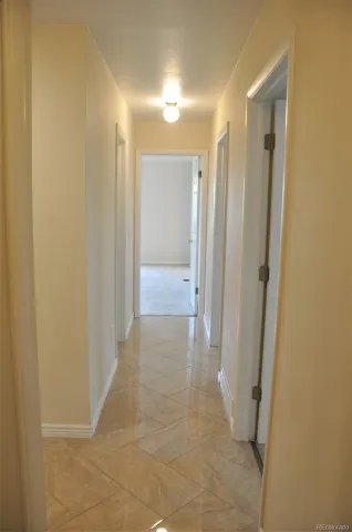8654 E Eastman Avenue Denver CO 80231 MLS #REC6647301 05212026042129 640 26
