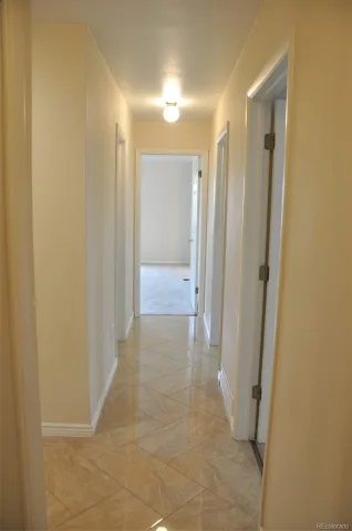 8654 E Eastman Avenue Denver CO 80231 MLS #REC6647301 05302026042159 640 31