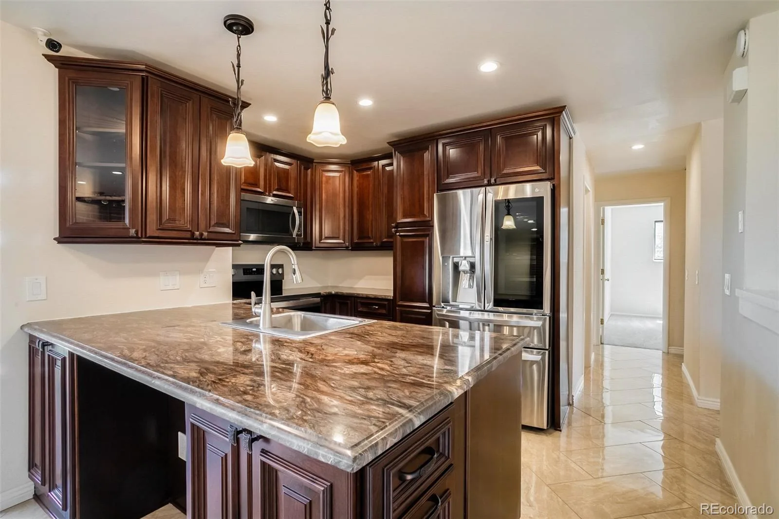 8654 E Eastman Avenue Denver CO 80231 MLS #REC6647301 07032026222830 1600 11