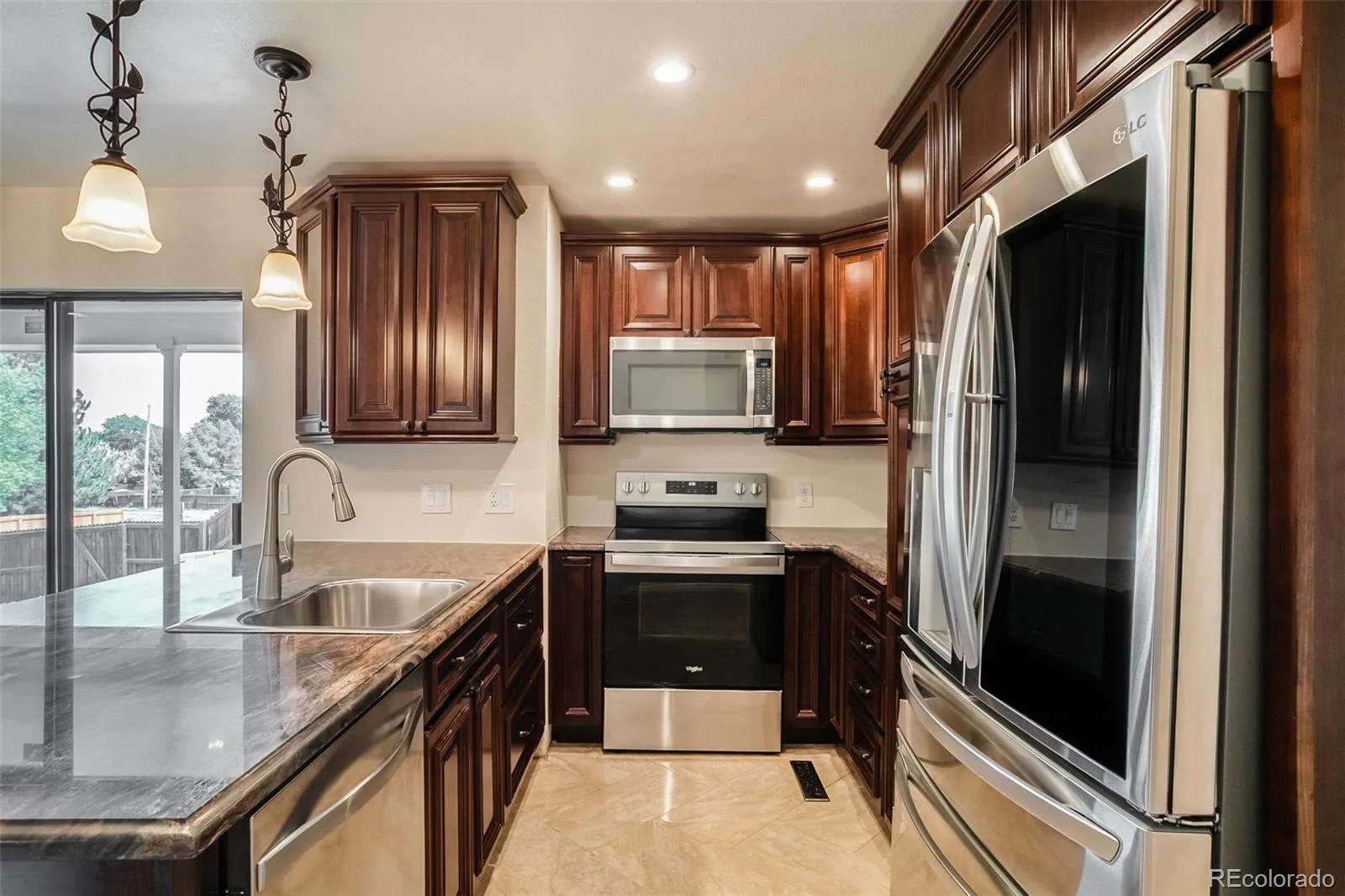 8654 E Eastman Avenue Denver CO 80231 MLS #REC6647301 07032026222830 1600 15