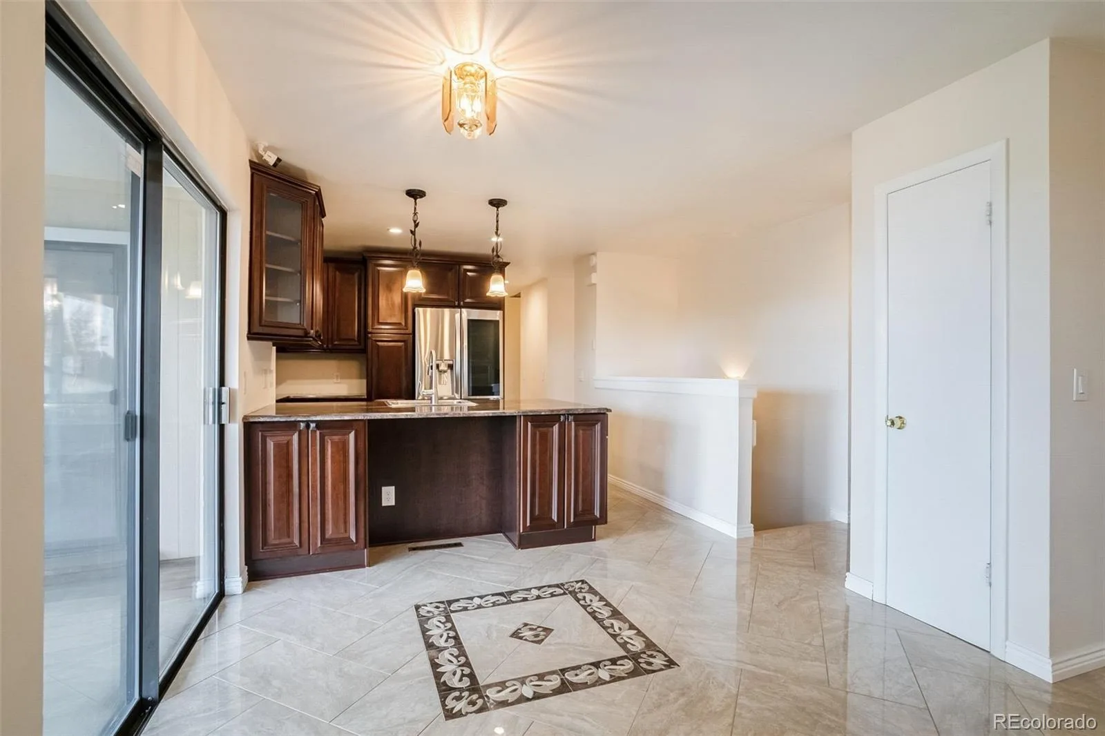 8654 E Eastman Avenue Denver CO 80231 MLS #REC6647301 07032026222830 1600 18