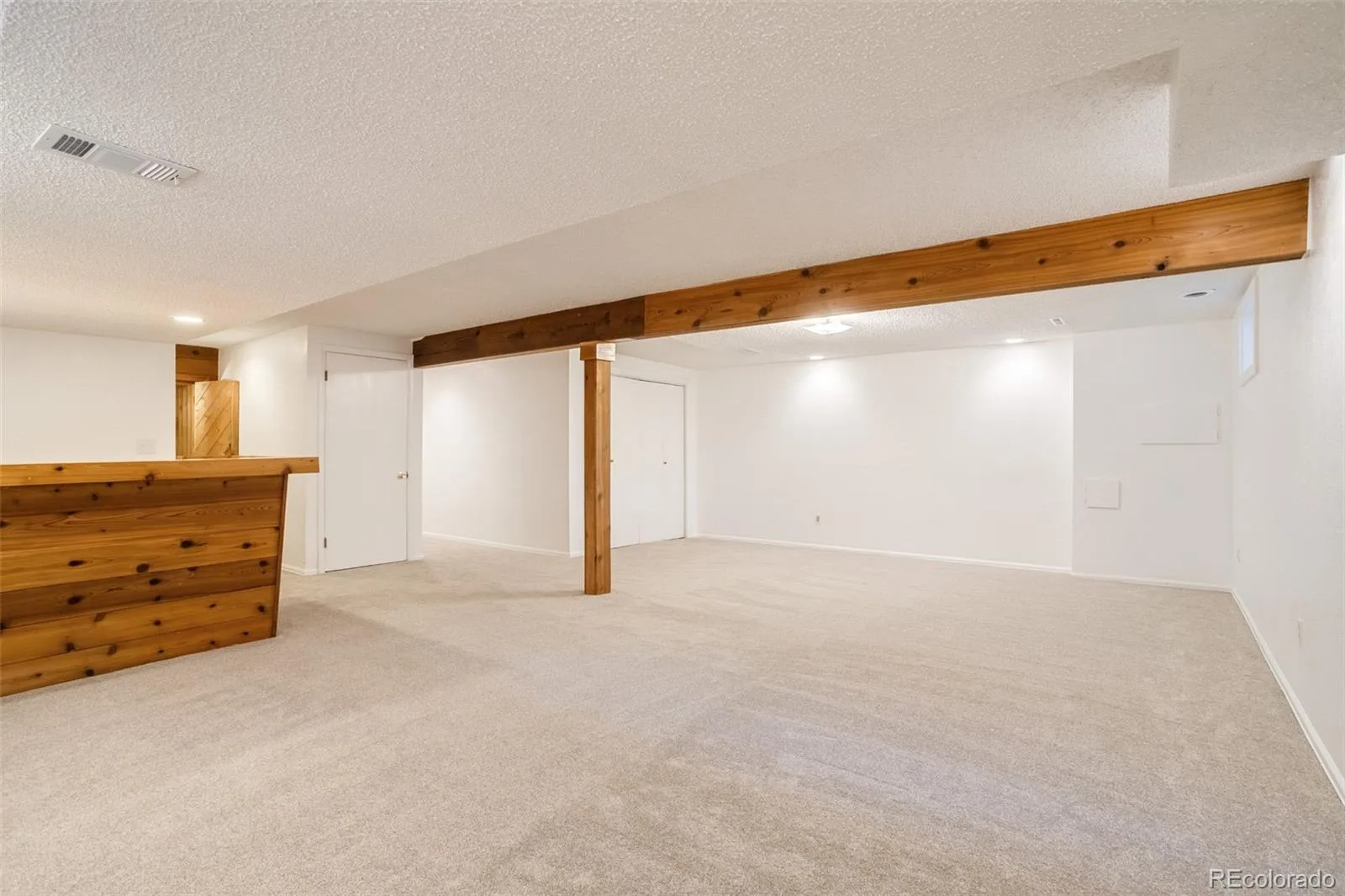 8654 E Eastman Avenue Denver CO 80231 MLS #REC6647301 07032026222830 1600 34