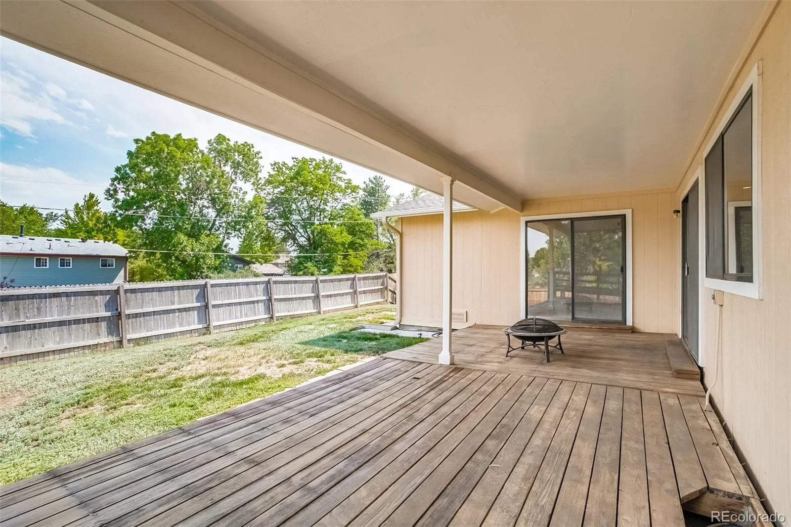8654 E Eastman Avenue Denver CO 80231 MLS #REC6647301 07032026222830 1600 42