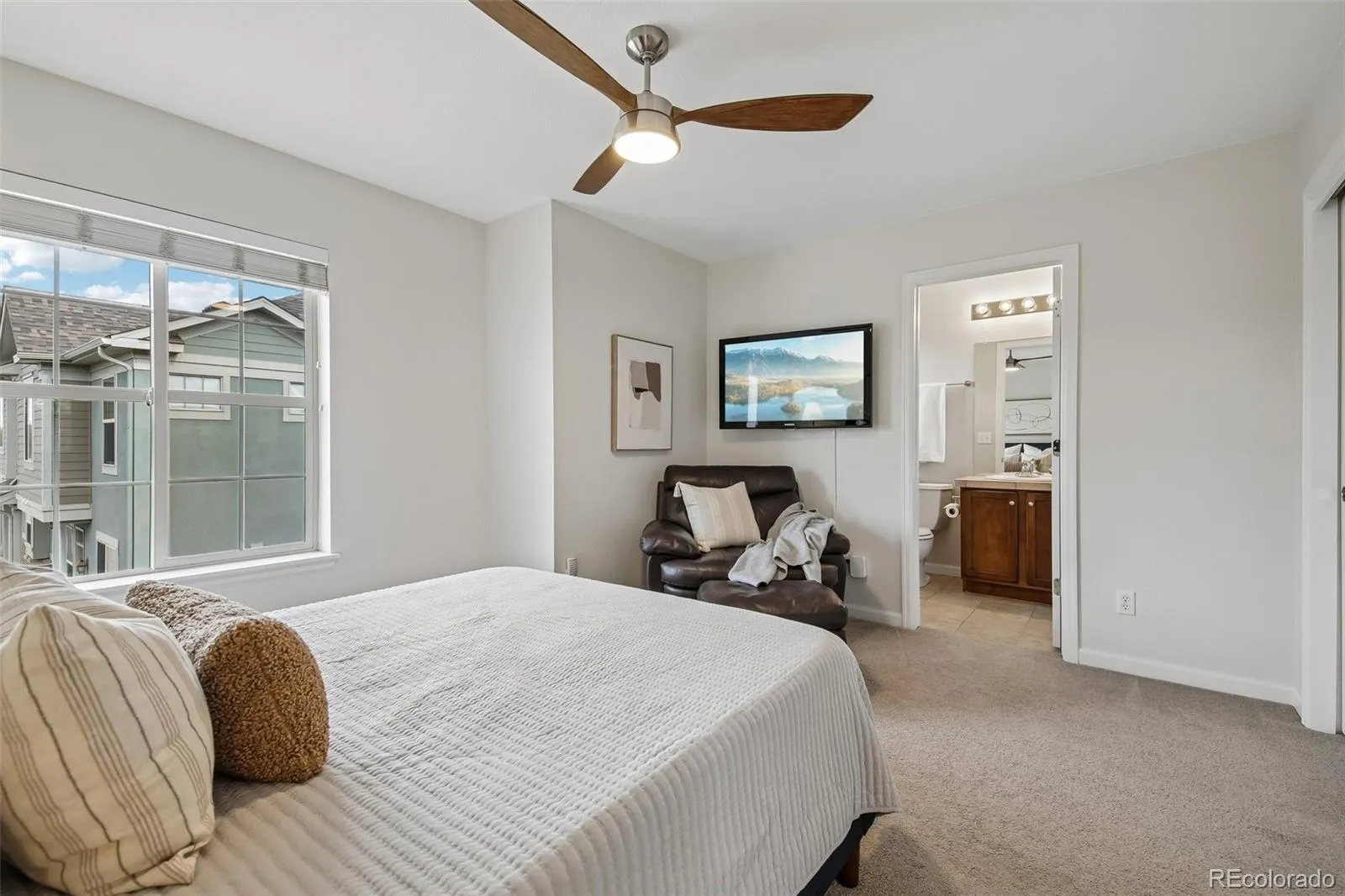 780 Quebec Street #2 Denver CO 80230 MLS #REC6649190 04272026181918 1600 20