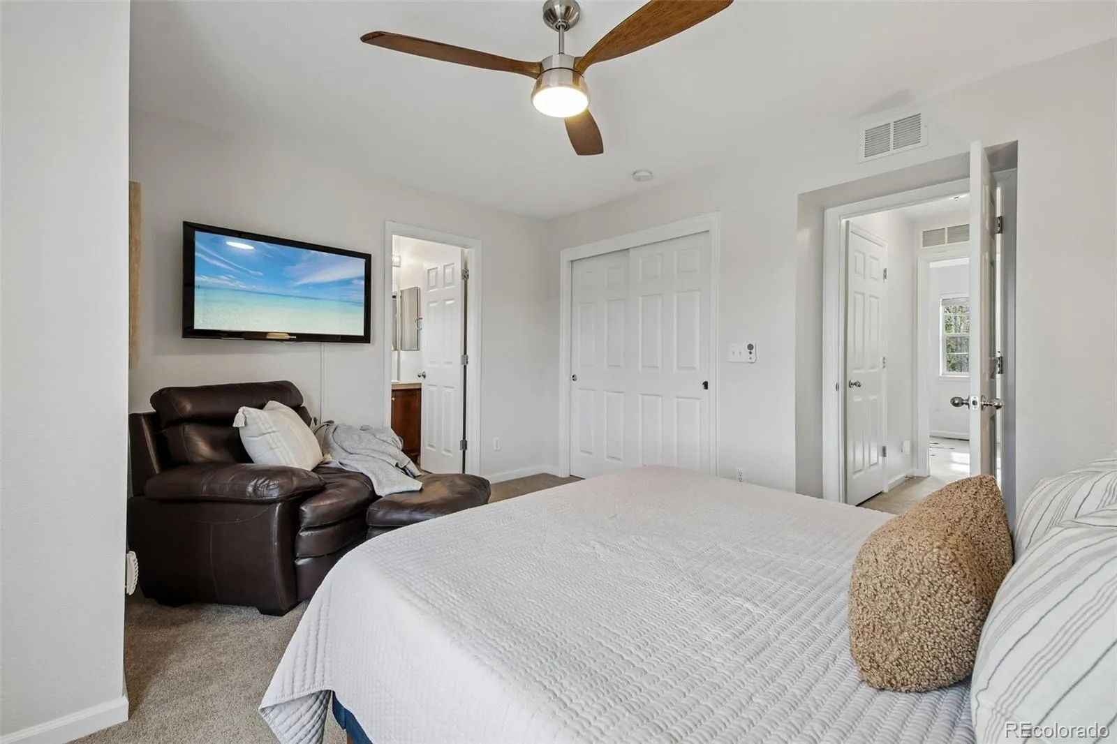 780 Quebec Street #2 Denver CO 80230 MLS #REC6649190 04272026181918 1600 21