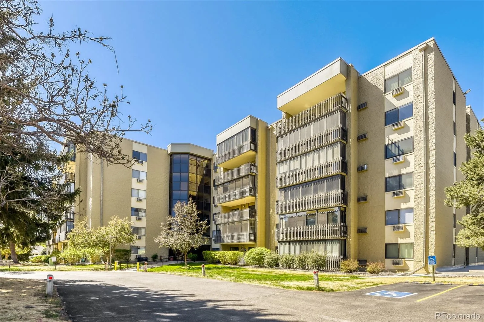 14102 E Linvale Place #305 Aurora CO 80014 MLS #REC6649885 04232026175255 1600 28