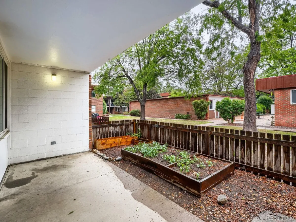 10125 W 25th Avenue #43 Lakewood CO 80215 | MLS #REC6649999 05222026000109 1200 4