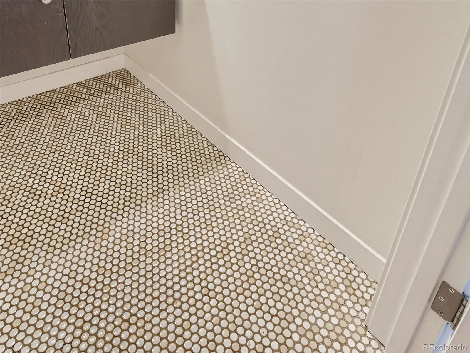 03032026040900 1600 11