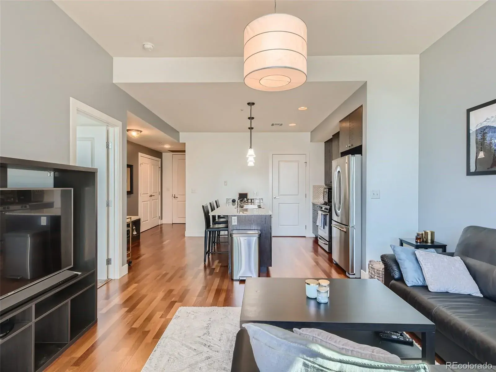 03032026040900 1600 4