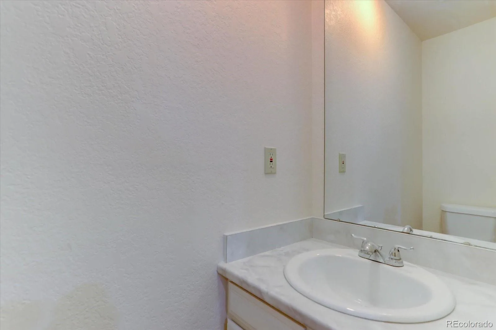 19842 Summerset Lane Parker CO 80138 | MLS #REC6651118 06032026184148 1600 20