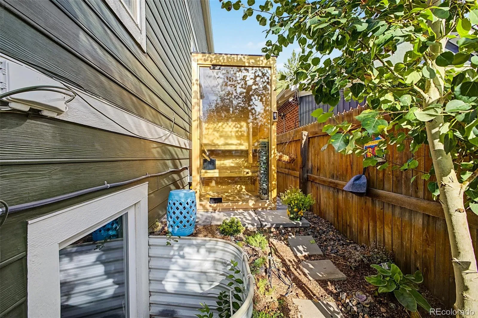 2655 N Raleigh Street Denver CO 80212 | MLS #REC6653189 09222026141606 1600 39