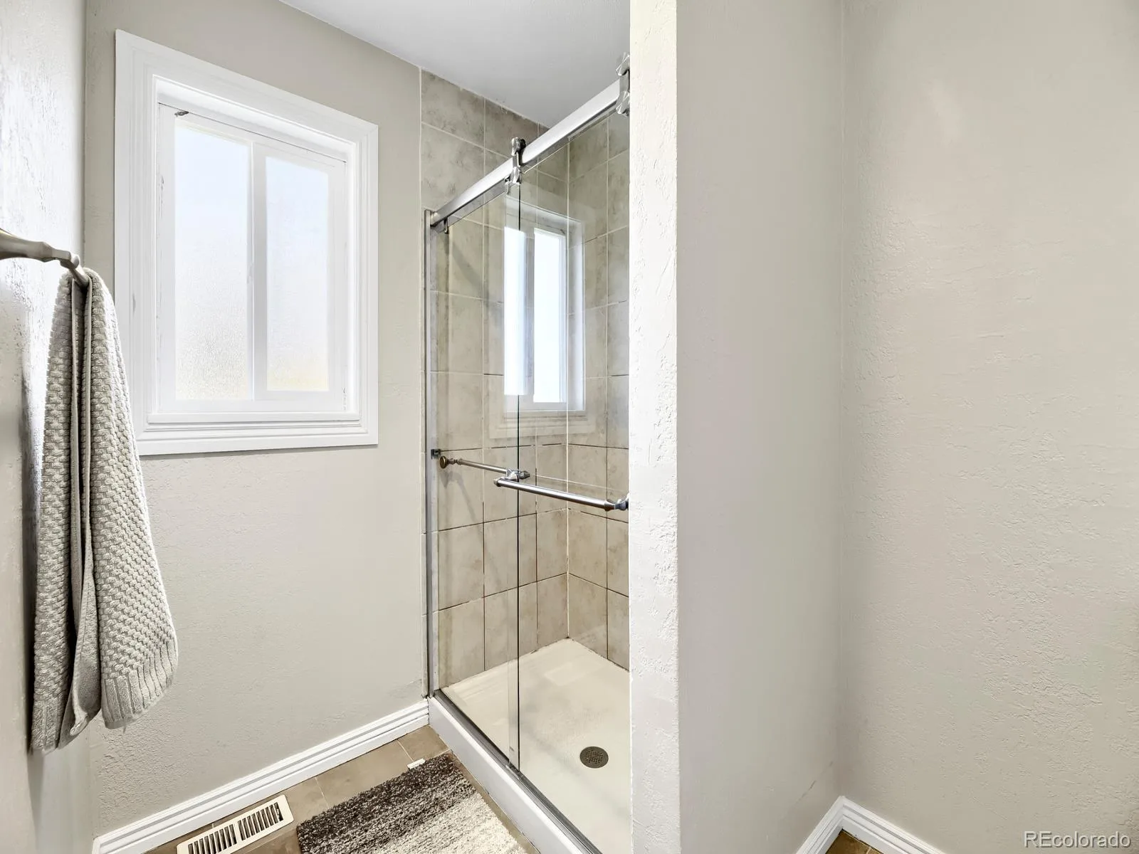 5263 E Briarwood Circle Centennial CO 80122 | MLS #REC6653502 10102026170456 1600 17