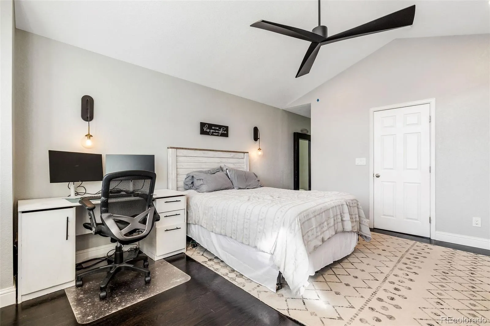 04172026022504 1600 15