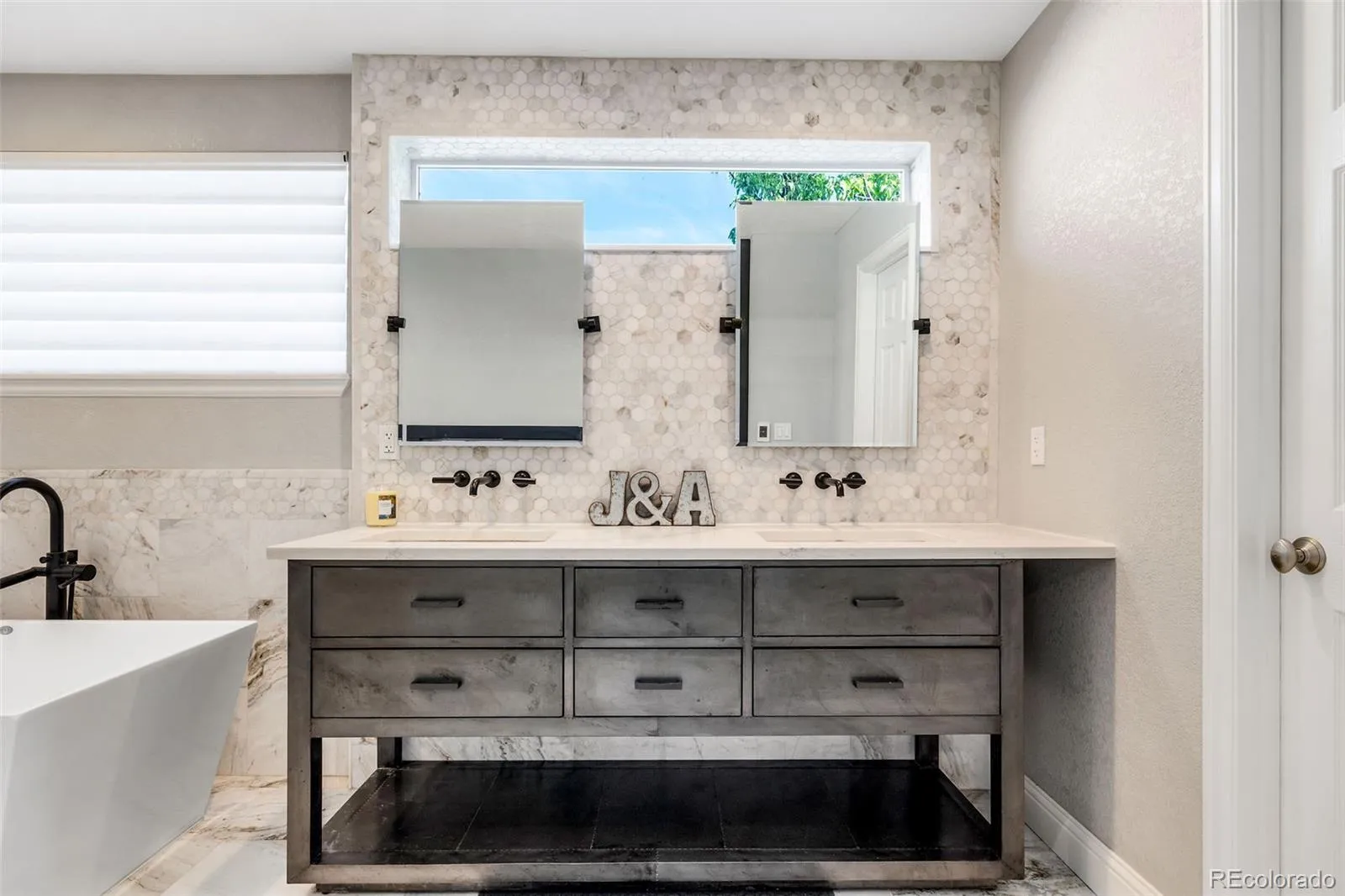 04172026022504 1600 17