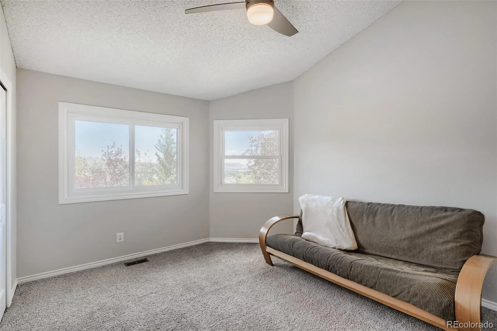 15207 W Ellsworth Place Golden CO 80401 MLS #REC6657075 06182026173005 1600 23