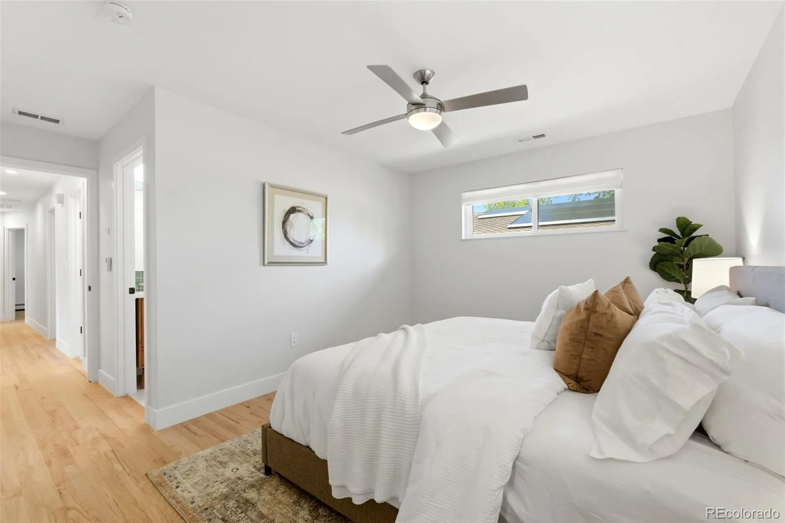 613 S Oneida Way Denver CO 80224 MLS #REC6658866 05022026162241 1600 24