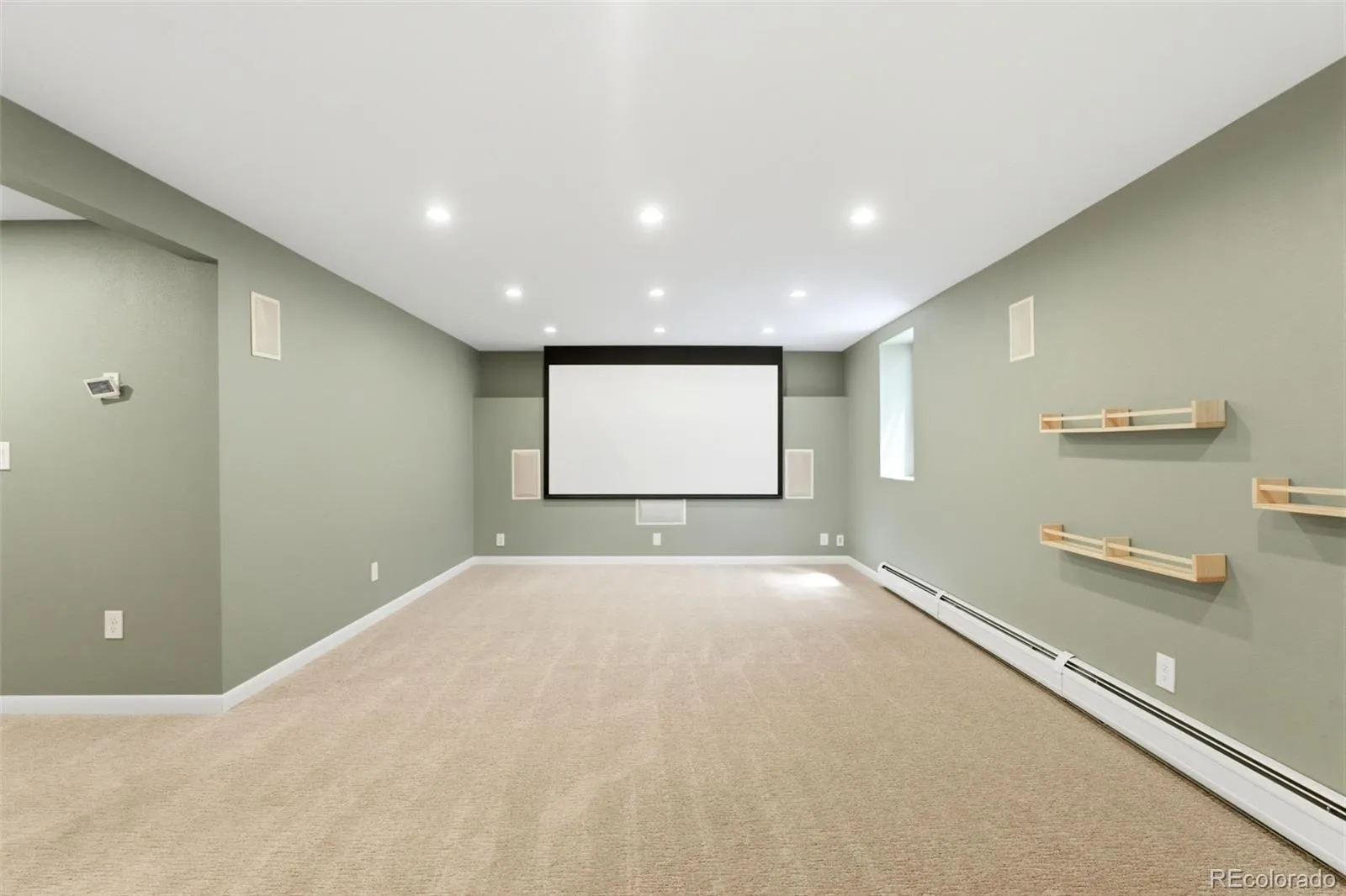 613 S Oneida Way Denver CO 80224 MLS #REC6658866 05022026162241 1600 34