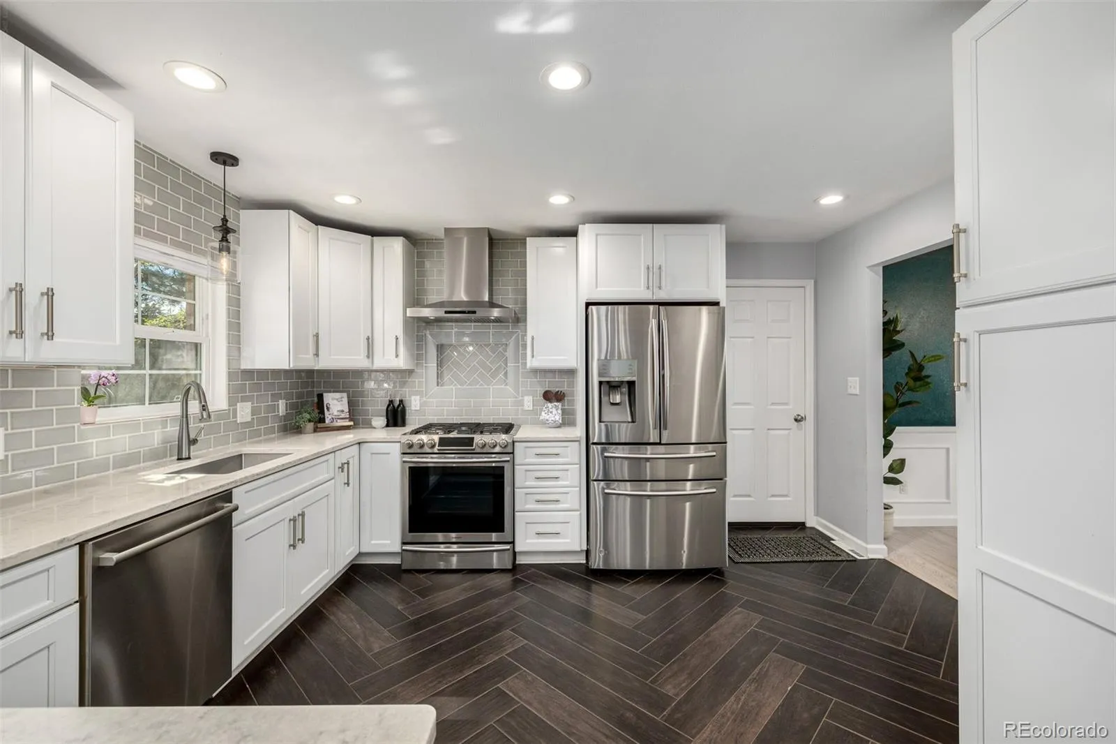 04072026032442 1600 16