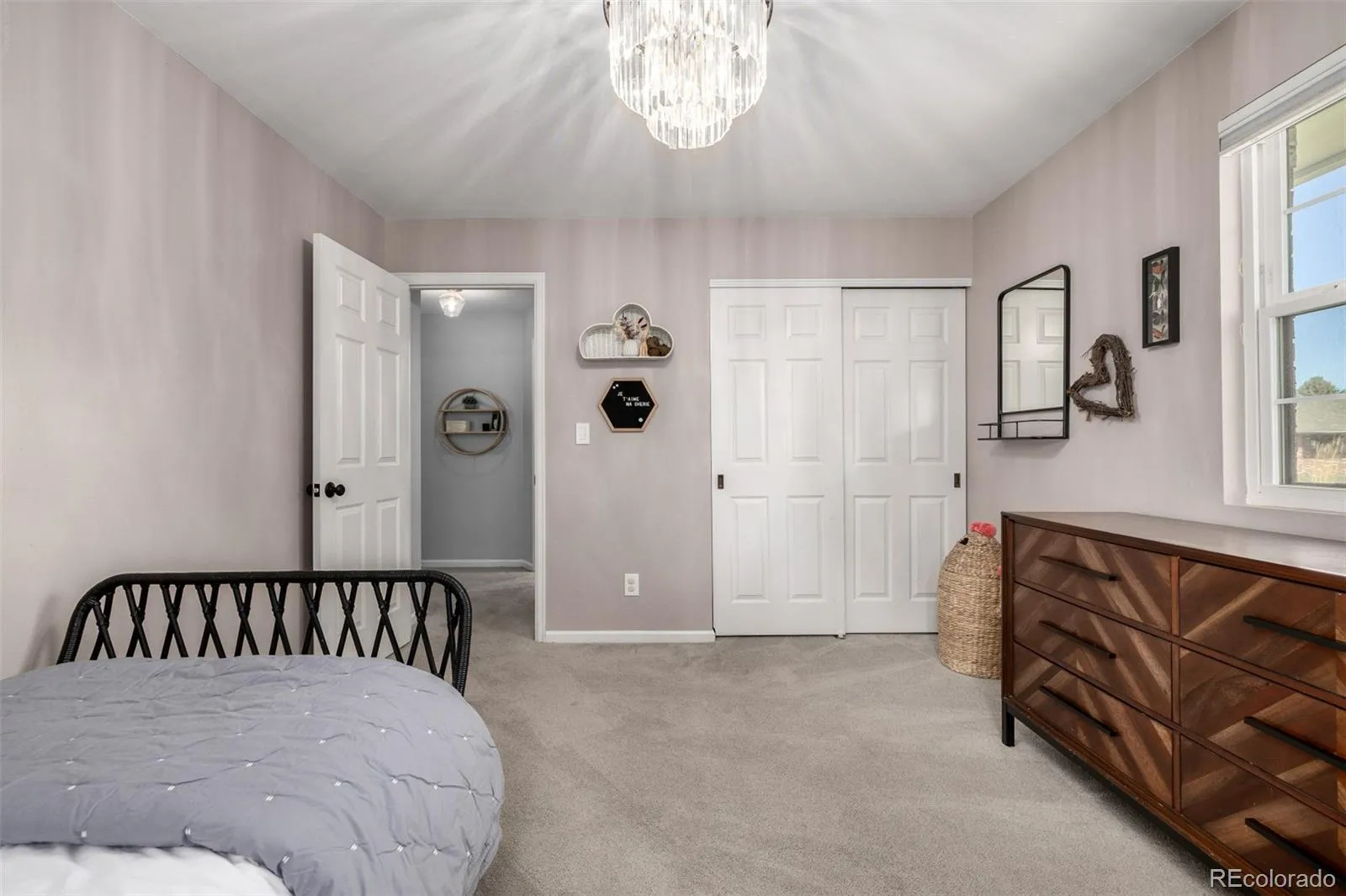 04072026032442 1600 24