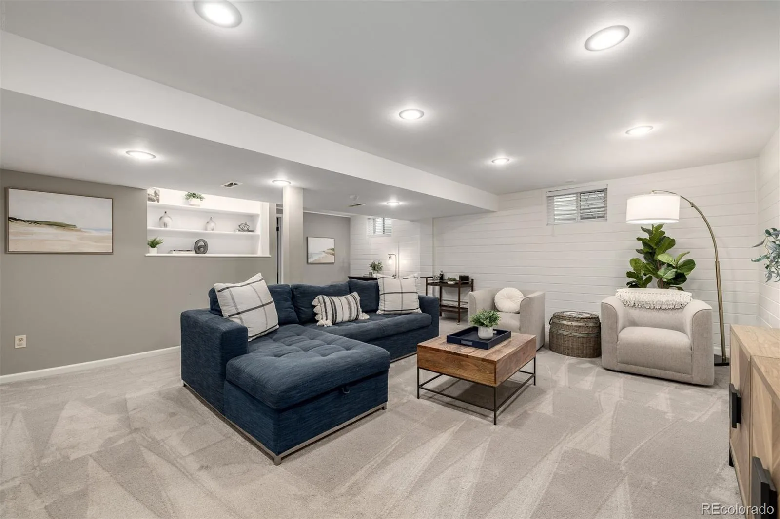 04072026032442 1600 32