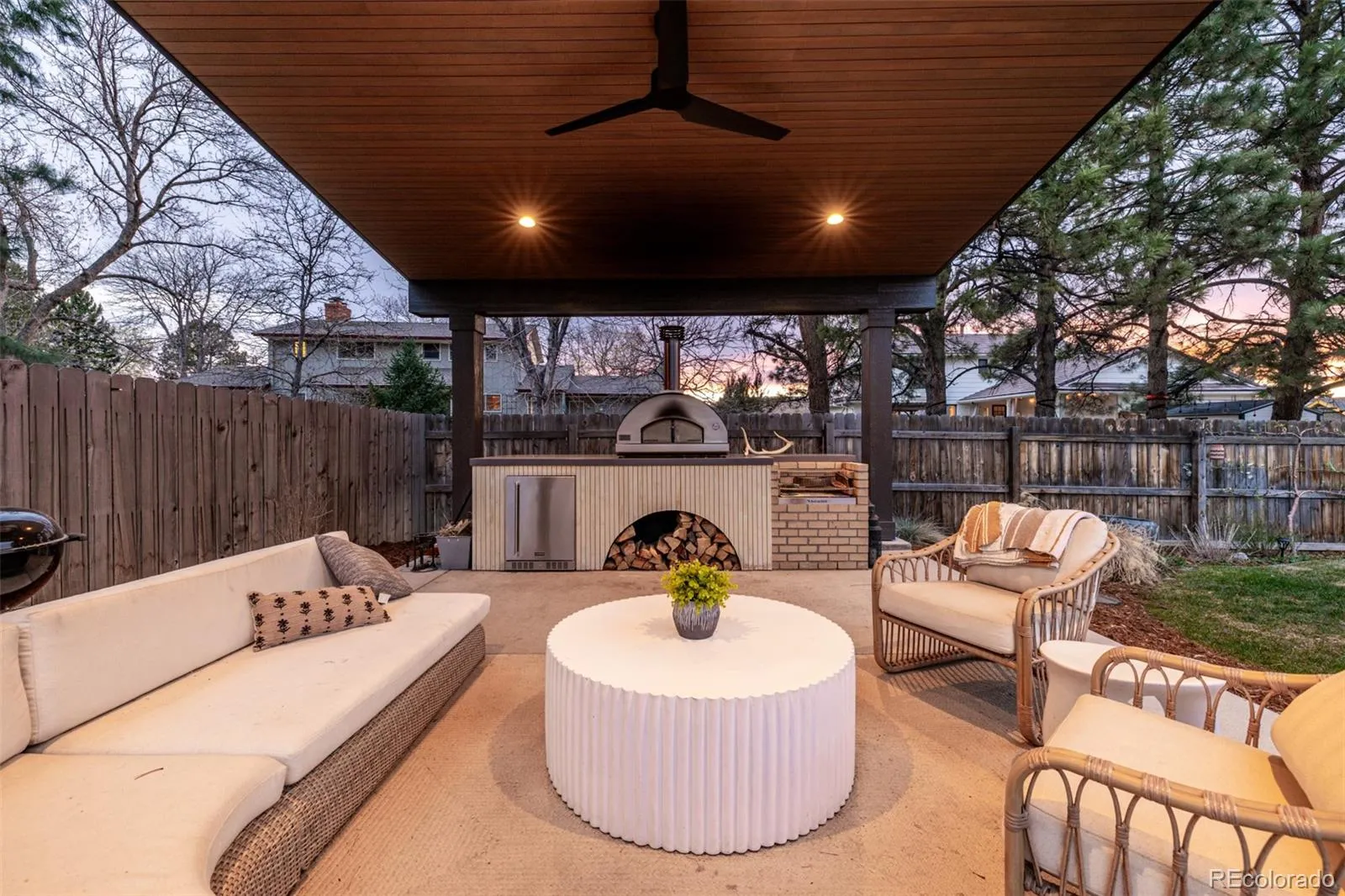 04072026032442 1600 35