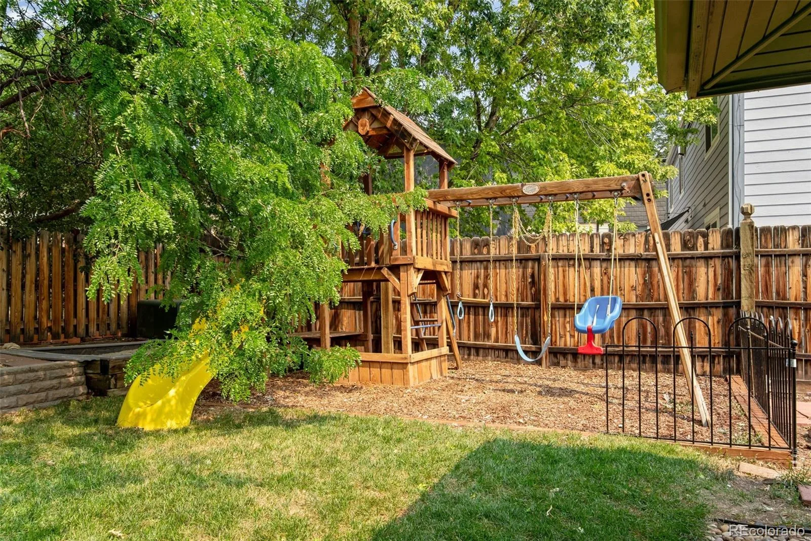 4435 S Van Gordon Way Morrison CO 80465 | MLS #REC6661268 08112026194520 1600 23
