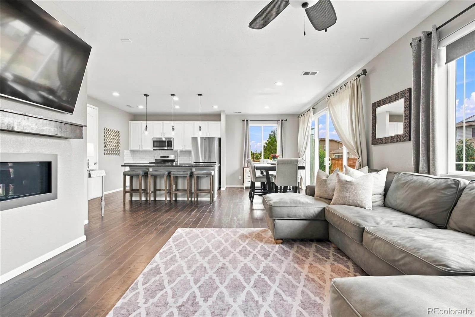 25647 E Maple Avenue Aurora CO 80018 | MLS #REC6661597 08132026190122 1600 23