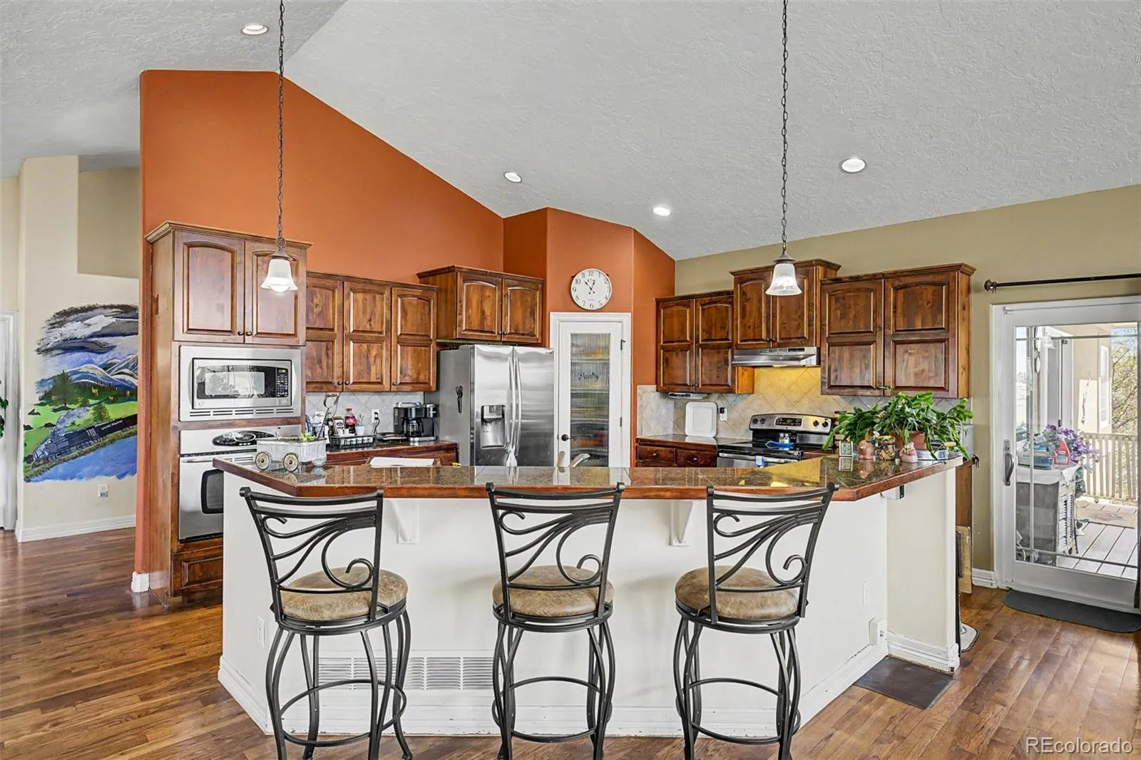 5046 Rangeview Avenue Longmont CO 80504 | MLS #REC6661954 04272026173727 1600 6