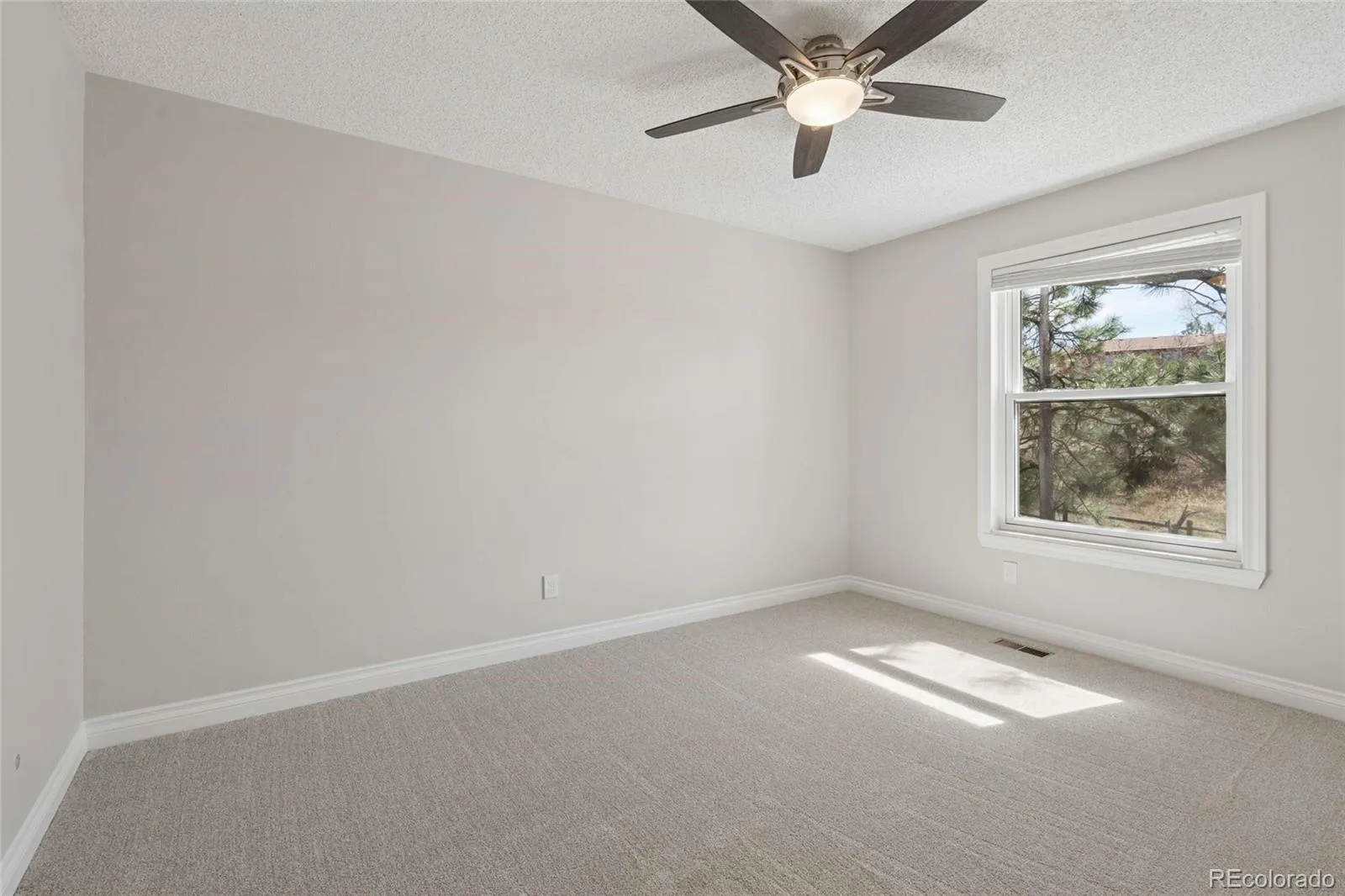 7420 Windwood Way Parker CO 80134 MLS #REC6665173 04102026212731 1600 26