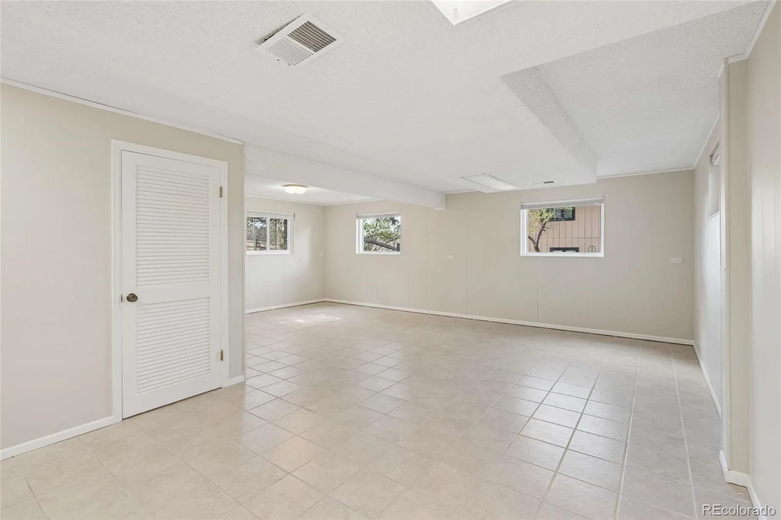 7420 Windwood Way Parker CO 80134 | MLS #REC6665173 08212026122848 1600 39