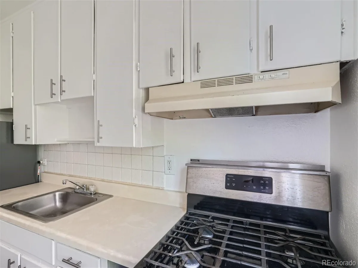 85 N Grant Street #22 Denver CO 80203 MLS #REC6665725 06022026210616 1200 4