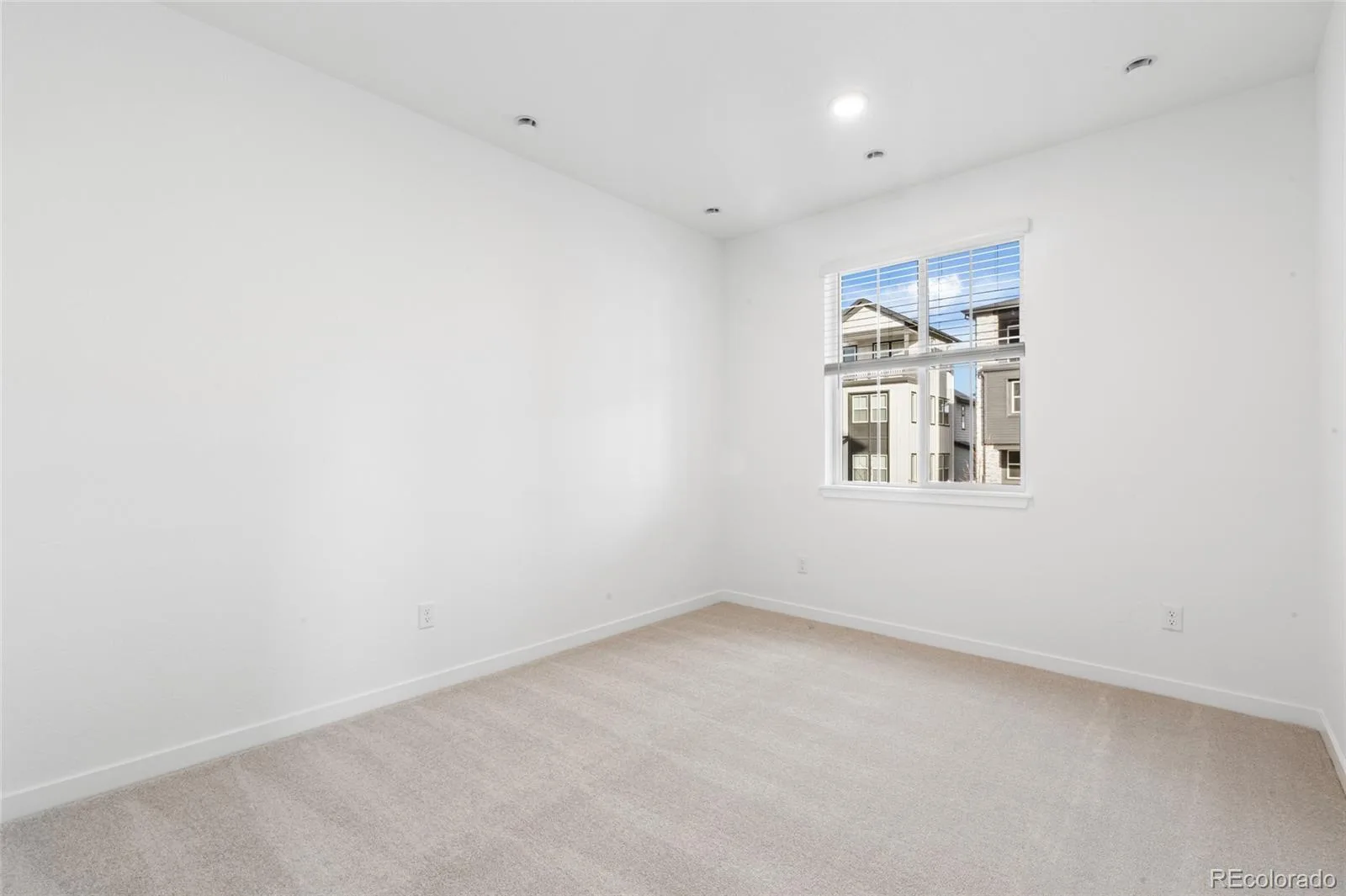 8795 Hugo Drive Littleton CO 80125 | MLS #REC6667740 07102026222406 1600 12